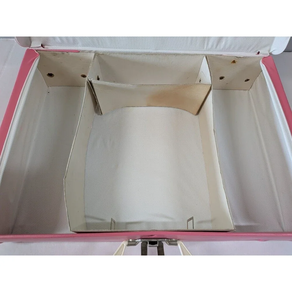 Vintage Pink Tara Toy Corp Deluxe Fashion Doll Case 17x12